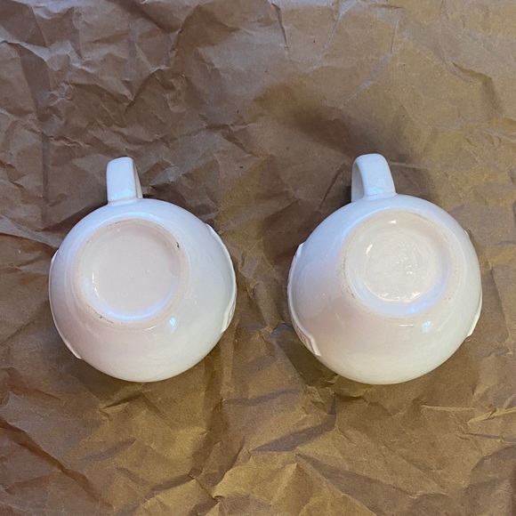 White Ceramic Mug Set - Picture 8 of 10